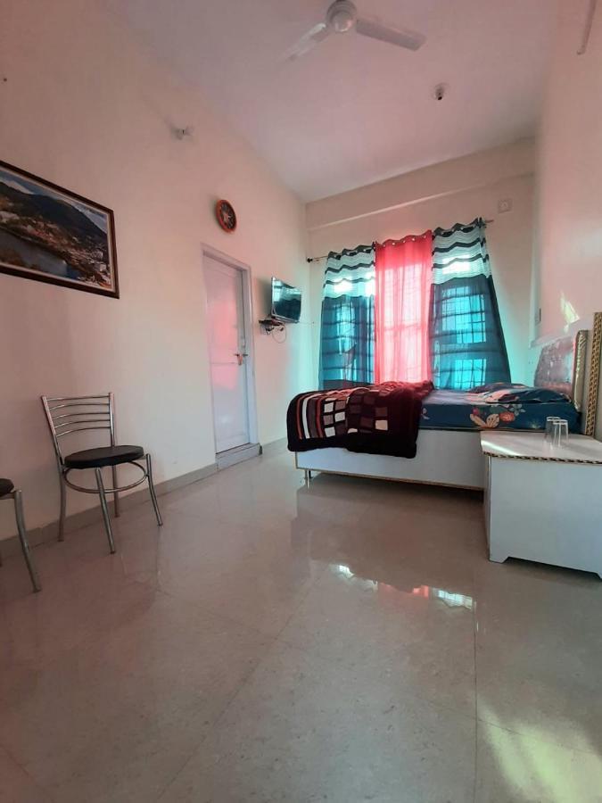 City Crown Guest House Sundarnagar 外观 照片