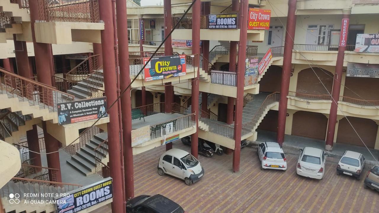 City Crown Guest House Sundarnagar 外观 照片