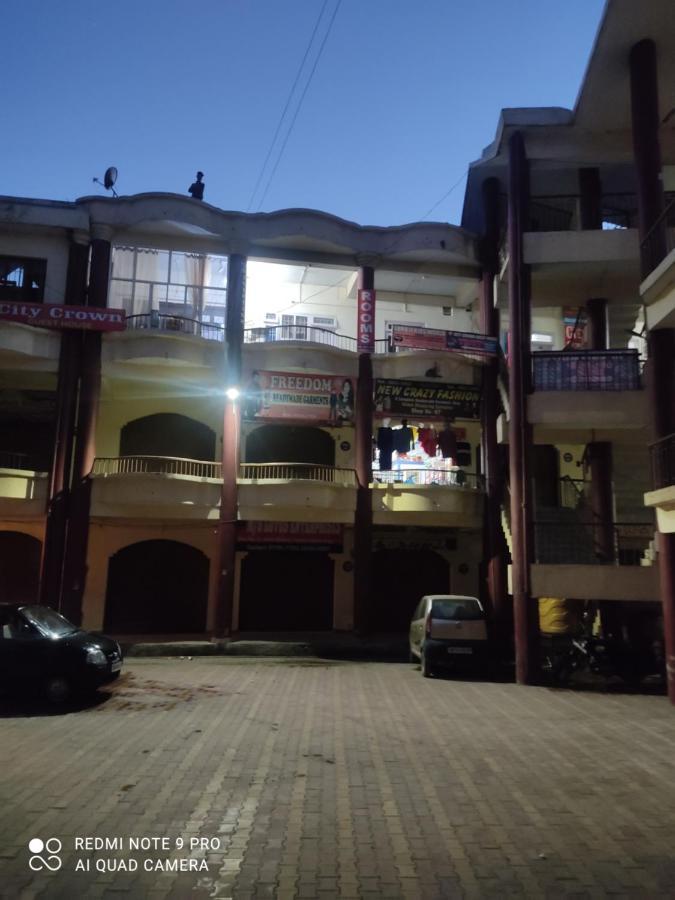 City Crown Guest House Sundarnagar 外观 照片