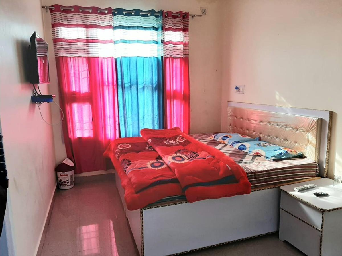 City Crown Guest House Sundarnagar 外观 照片